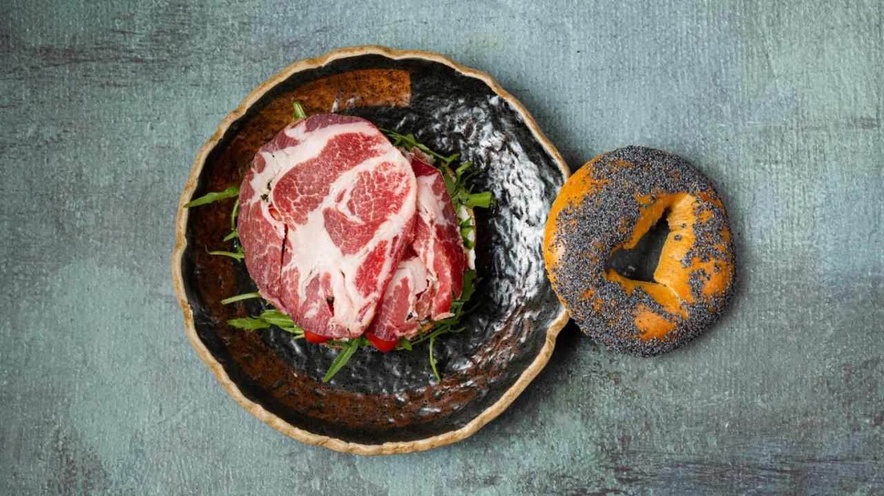 The Newel Psychiko Hotel Athene Buitenkant foto A piece of dry-aged beef